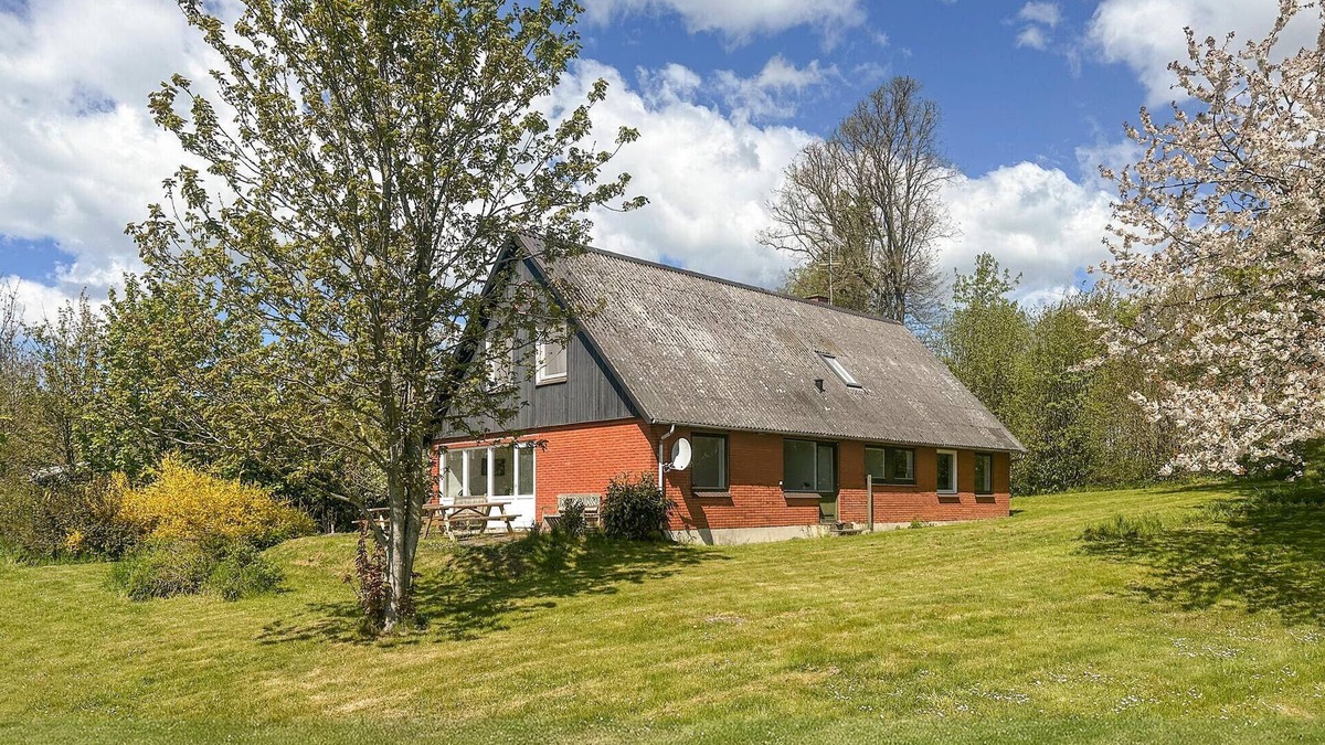 Boderne House | Nice home in Aakirkeby with WiFi