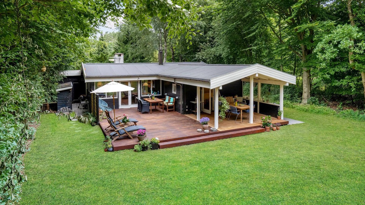 Asserbo House | Nice home in Frederiksværk with WiFi
