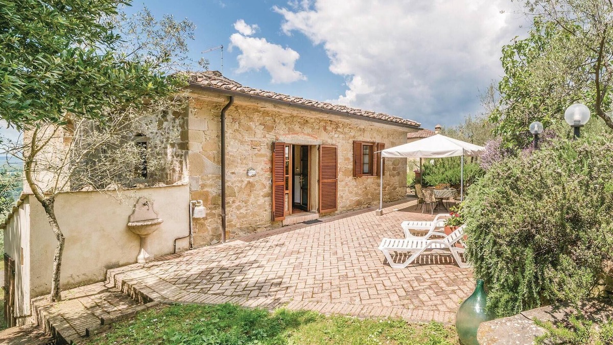 Pieve a Maiano House | Nice home in Civitella d. Ch. AR