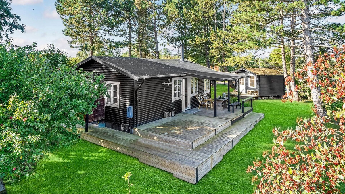 Store Kongsmark House | Nice home in Slagelse with kitchen