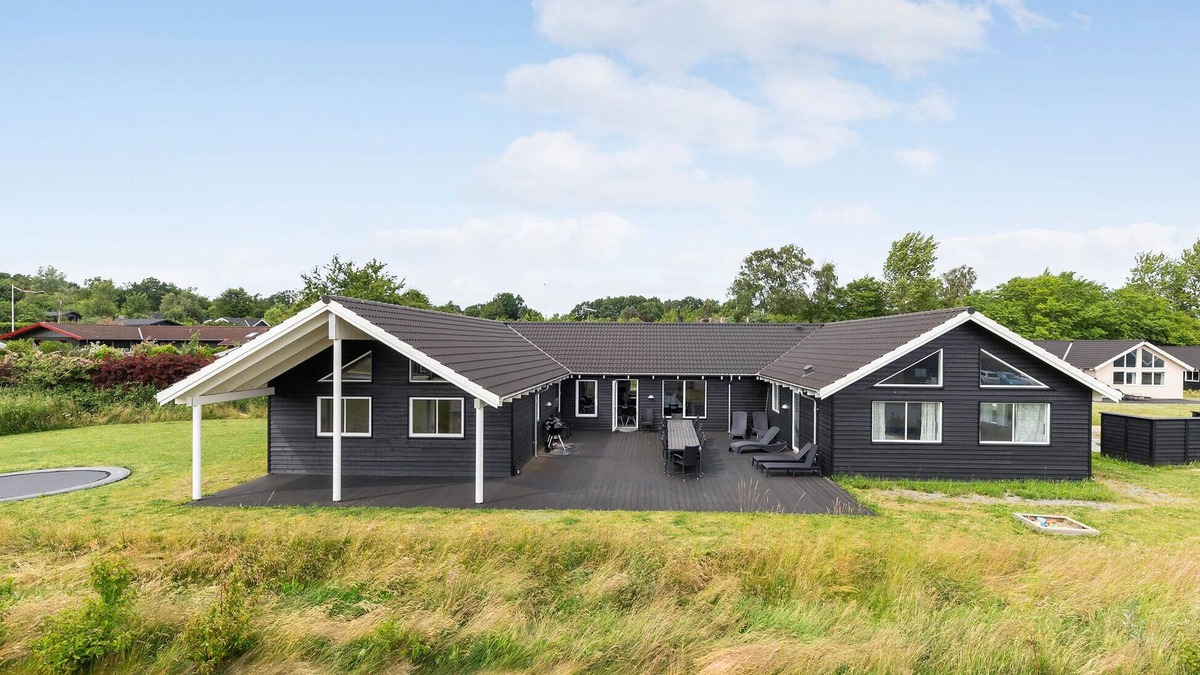 Vejby House | Nice home in Vejby with sauna