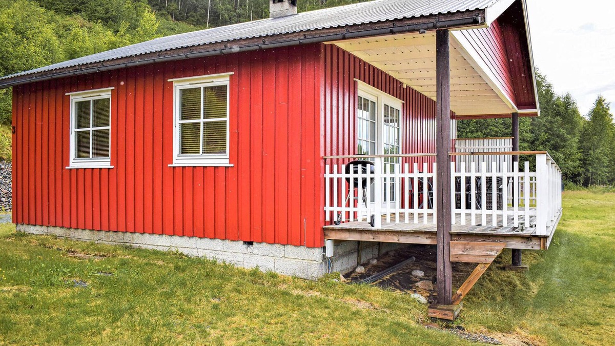 Kviteseid House | Nice home in Vrådal with kitchen