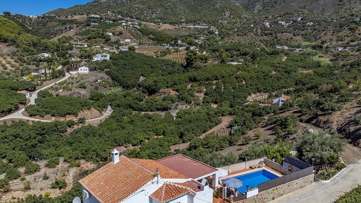 Frigiliana Cottage | Nice house with pool in Frigiliana AX-60F