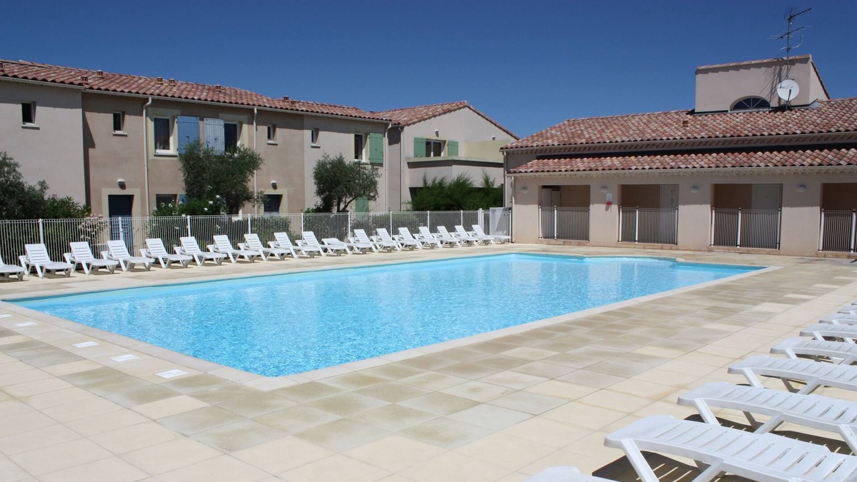 Mouries Cottage | Nice house with shared pool in the Alpilles, 8 persons
