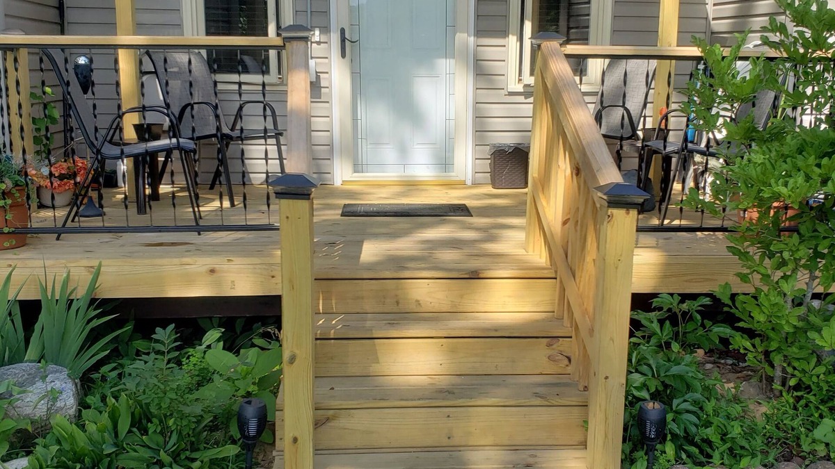 Benton Harbor House | Nice large getaway home