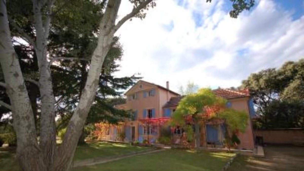 Villevieille House | Nice Provencal mansion, 6 rooms,10 persons, private tennis court, swimming pool