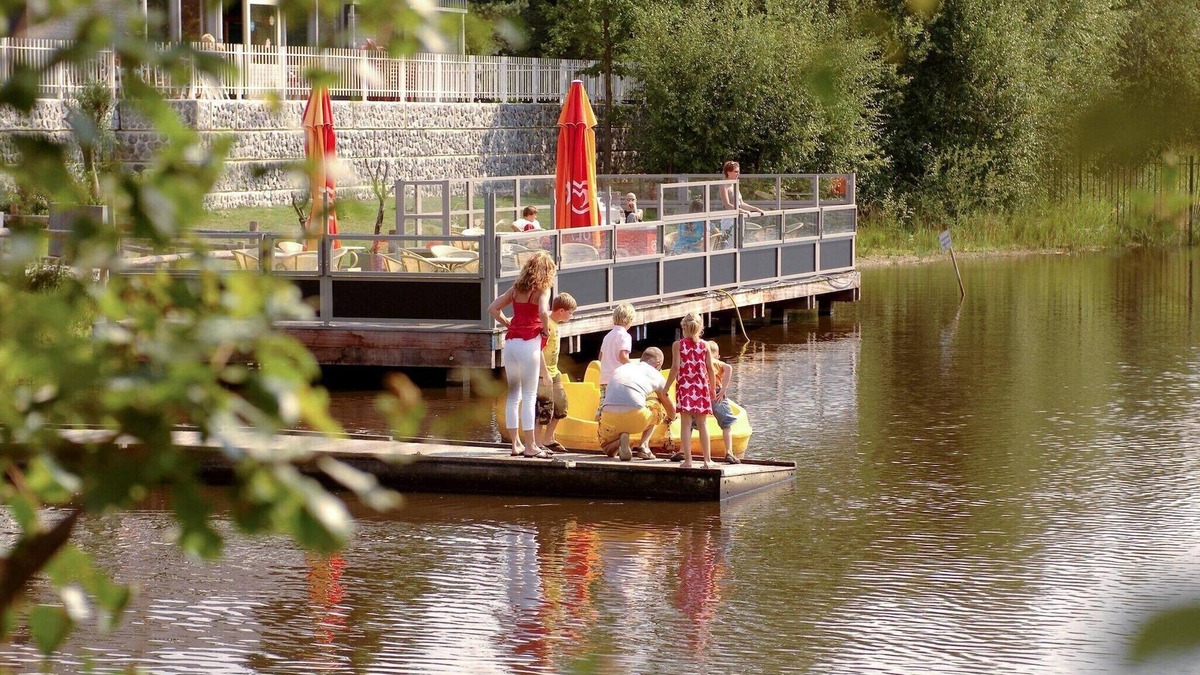 Municipality of Geldrop-Mierlo House | Nice safari tent with kitchen, 12 km. from Eindhoven