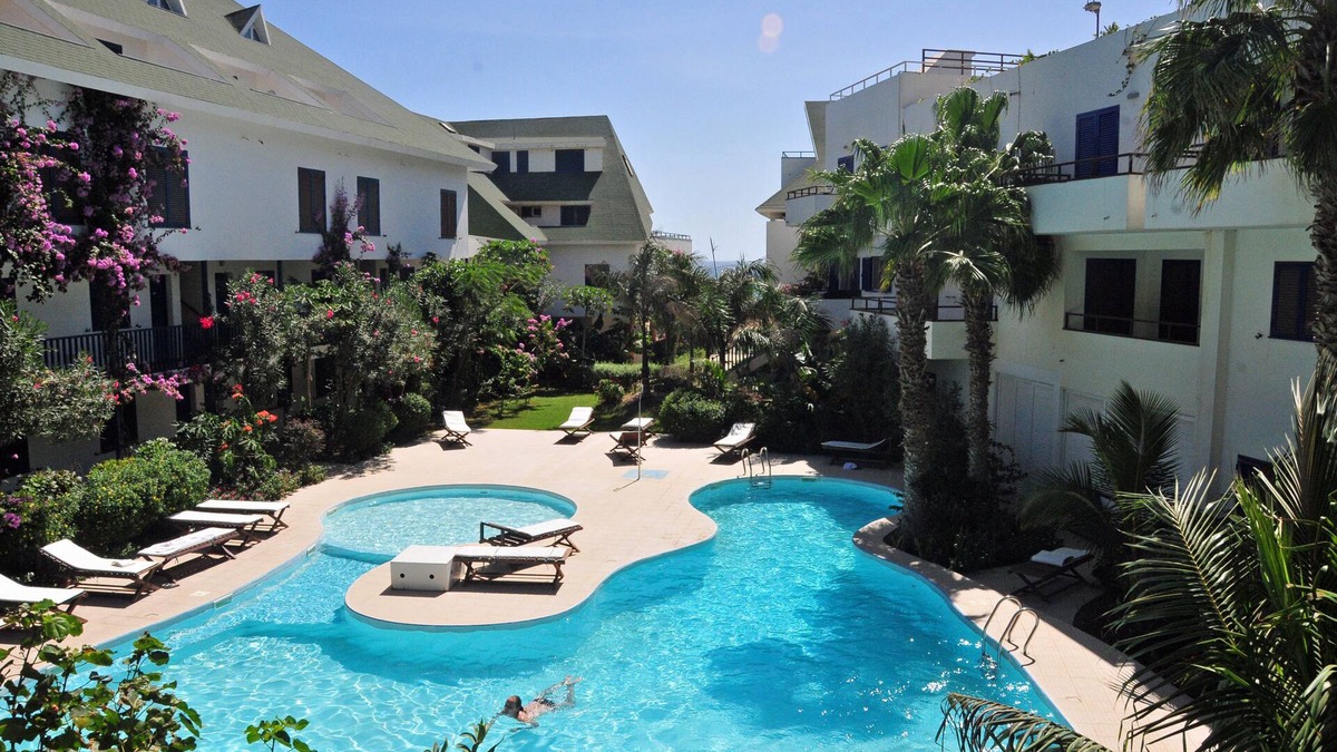 Santa Maria Apartment | Nice Studio in Leme Bedje with terrace, sea views and pool