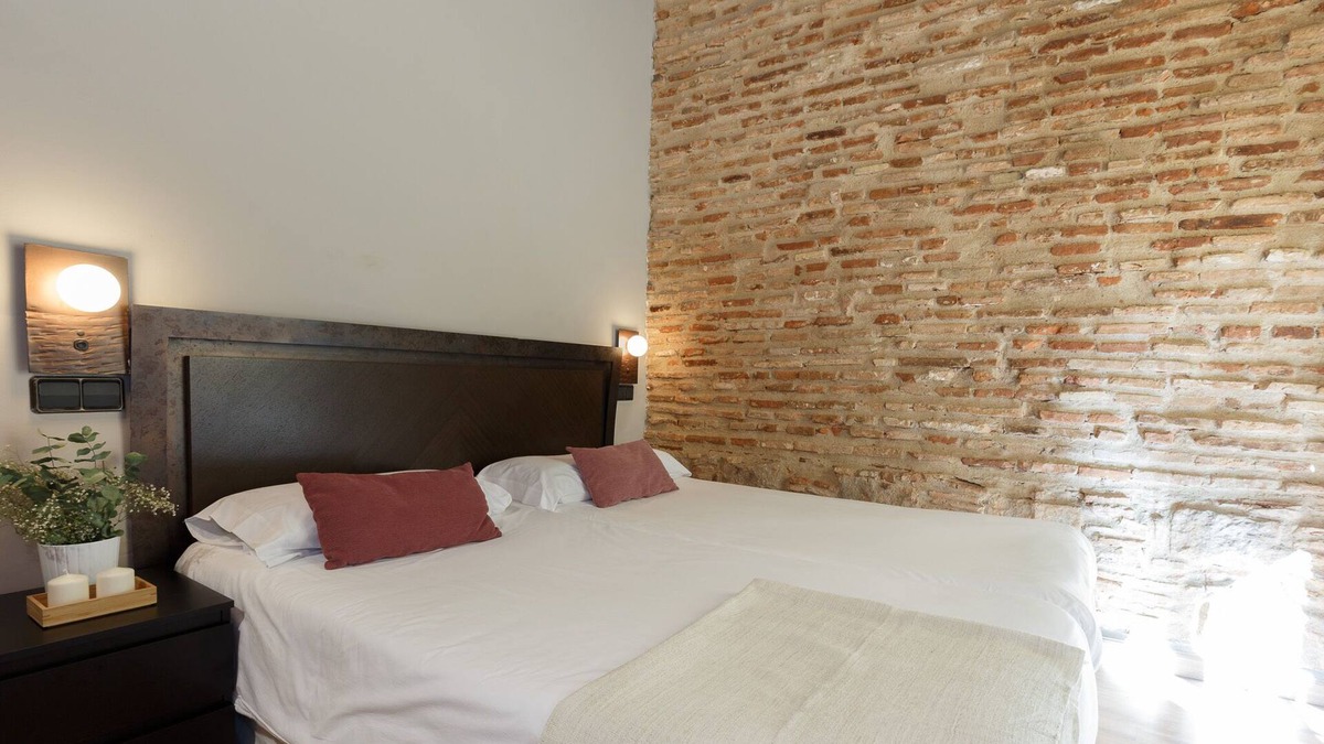 El Born Apartment | Nice studio with balcony in Born, fully equipped