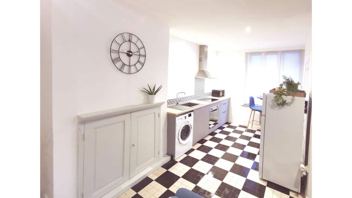 Mauriac Apartment | Nice studio with exterior just renovated in the heart of Cantal