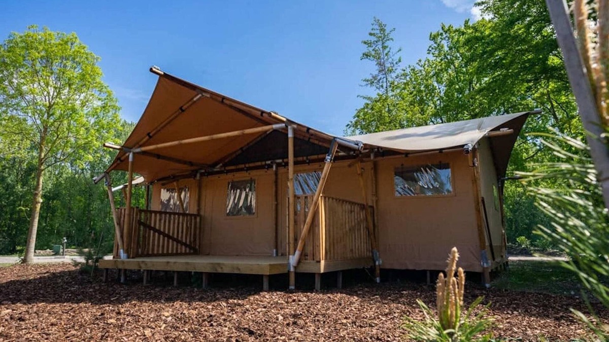 Municipality of Amstelveen House | Nice tent lodge near Amsterdam
