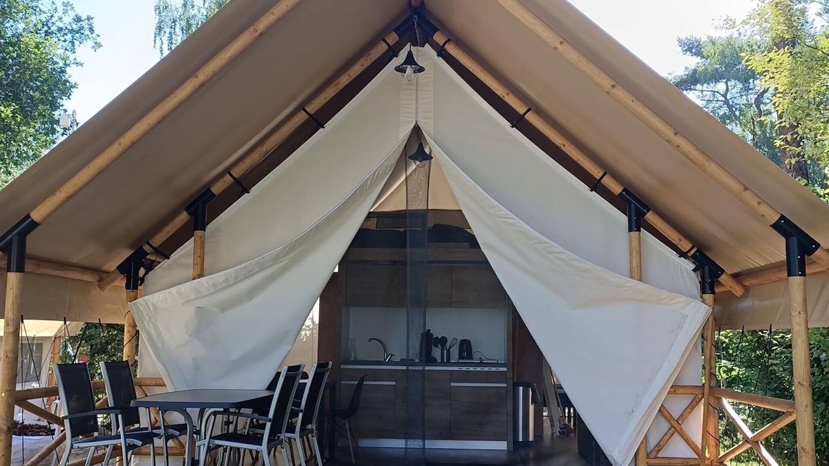 IJhorst House | Nice tent lodge with veranda, 2 km. from Ijhorst