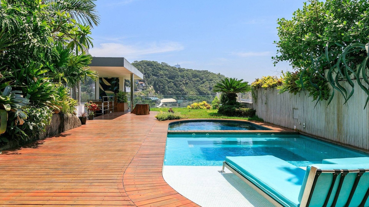 Vidigal Apartment | Nice villa overlooking the sea - Leb009