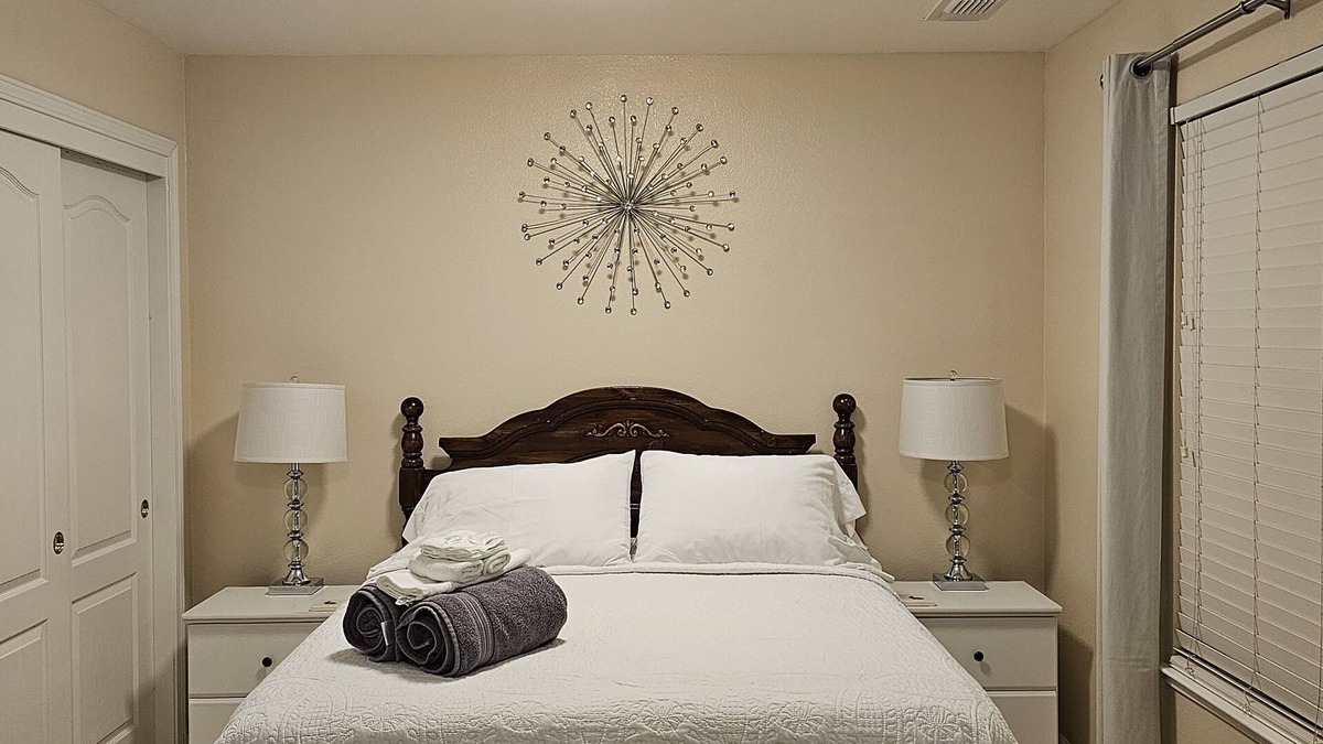 Turlock Apartment | Nicely setup studio with FAST Internet