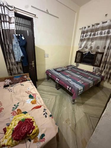 Vrindavan House | Nidhivan Vatika Ashram