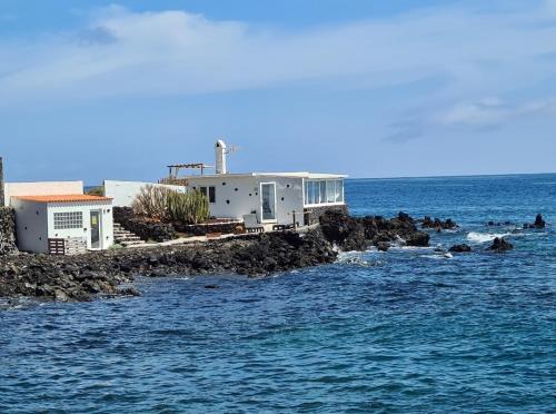 Villa de Mazo House | Nido de mar - in the sea
