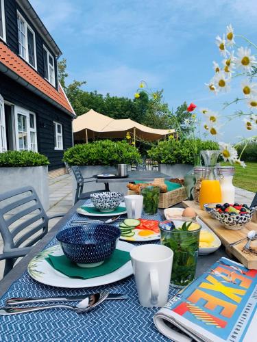 Den Burg Hotel | Nieuw Leven Texel
