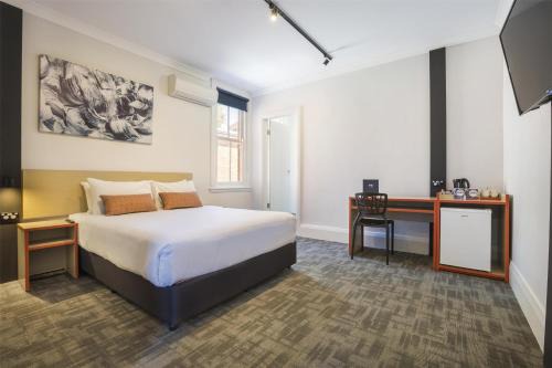 Regents Park Hotel | Nightcap at Regents Park Hotel