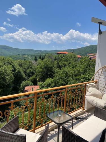 Taxiarkhis Apartment | Niki's Paradise View