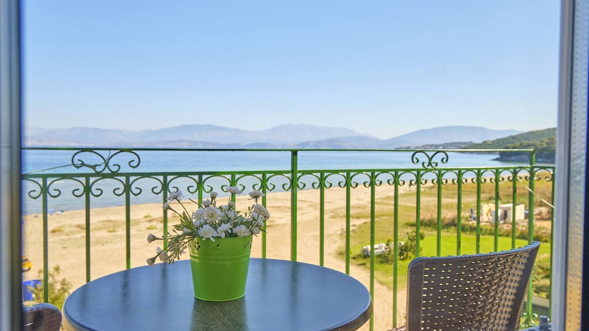 Apraos Apartment | Nikos Kalamaki Corfu Studio 3