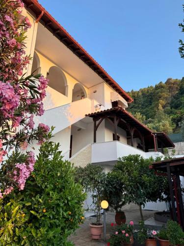 Vourvourou Apartment | Nikos & Panagiota