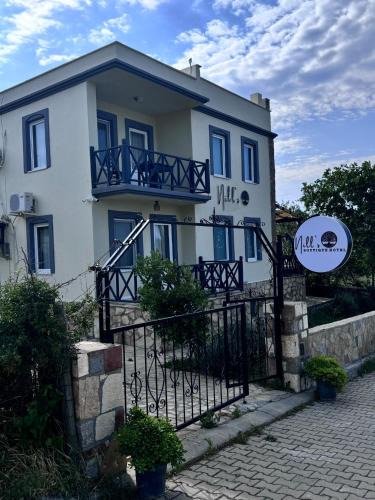 Bozcaada Hotel | Nills butik otel