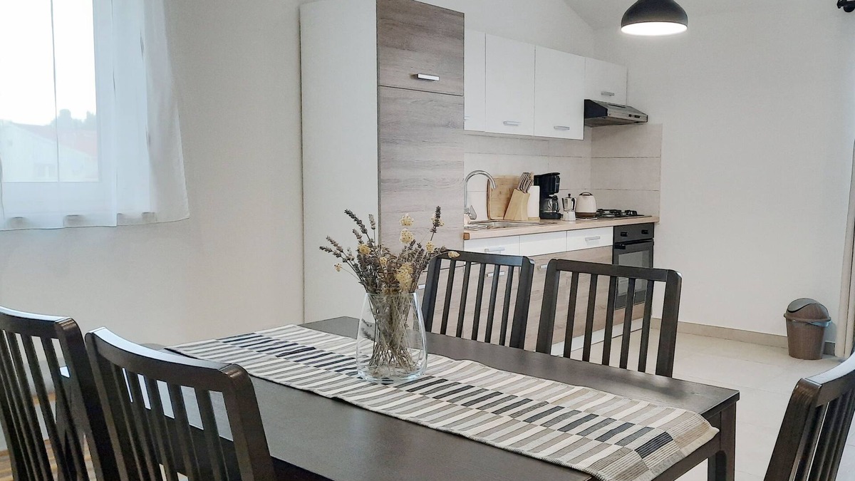 Sisan Apartment | Nina 4 - New app featuring Air condition and swimming pool