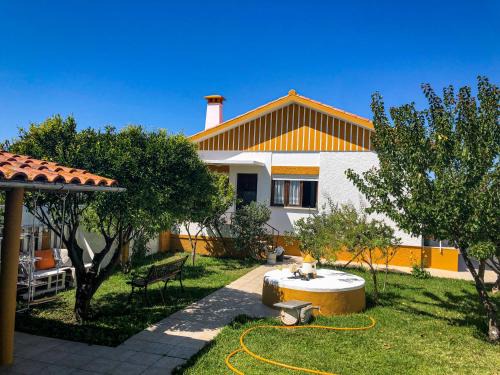 Vieira de Leiria House | Ninho da Irene