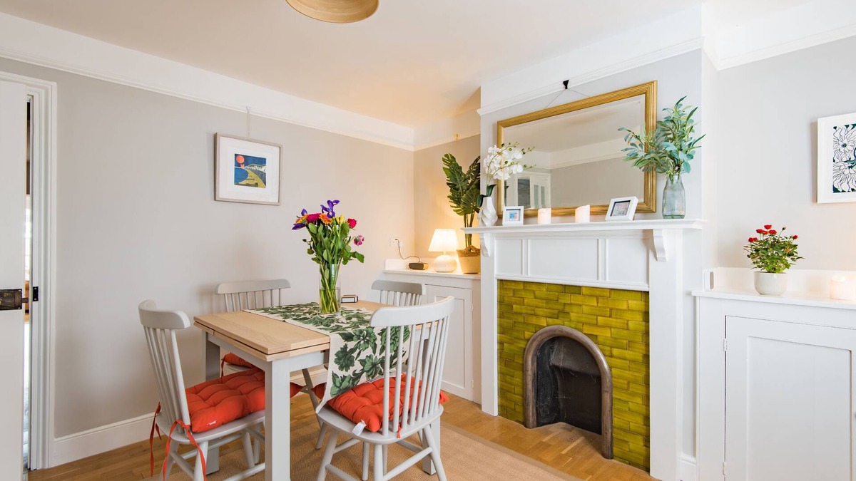 Whitstable Cottage | Ninteen, Whitstable Kent