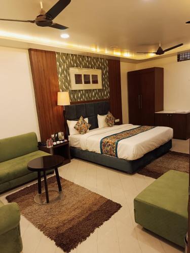 Taj Ganj Hotel | Nishant Palace