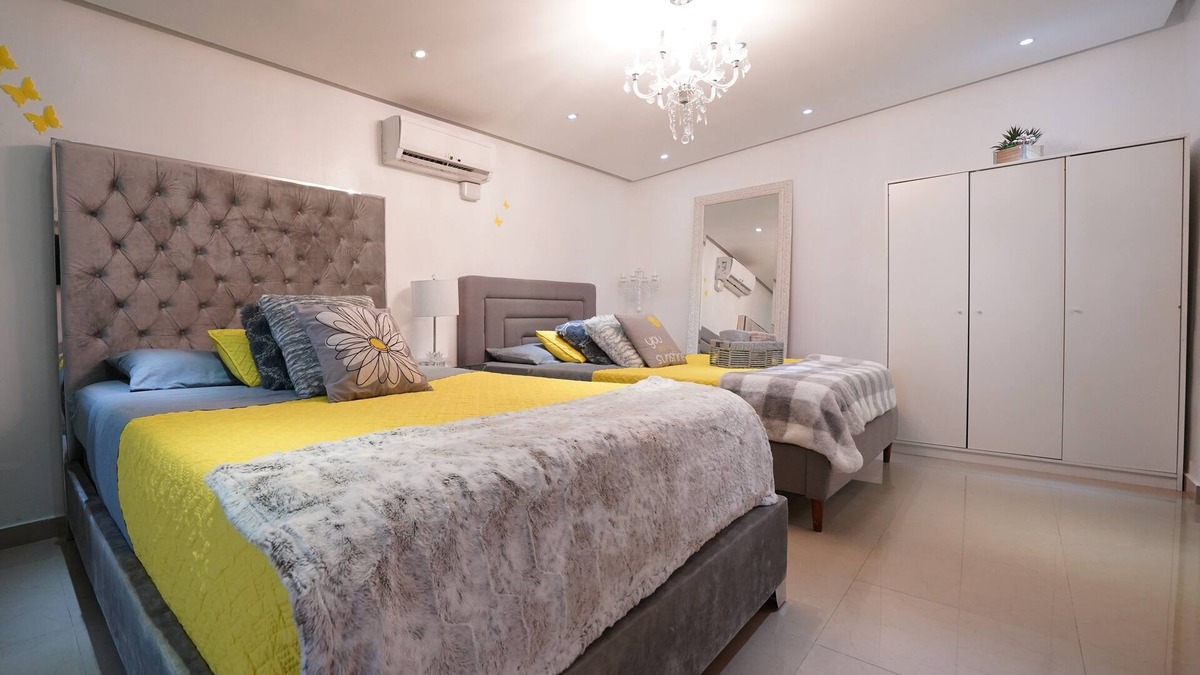 Isla Verde Apartment | nIsla Verde Beach! Charming & Modern Apt -SOLAR SYSTEM/PET LOVERS!nn