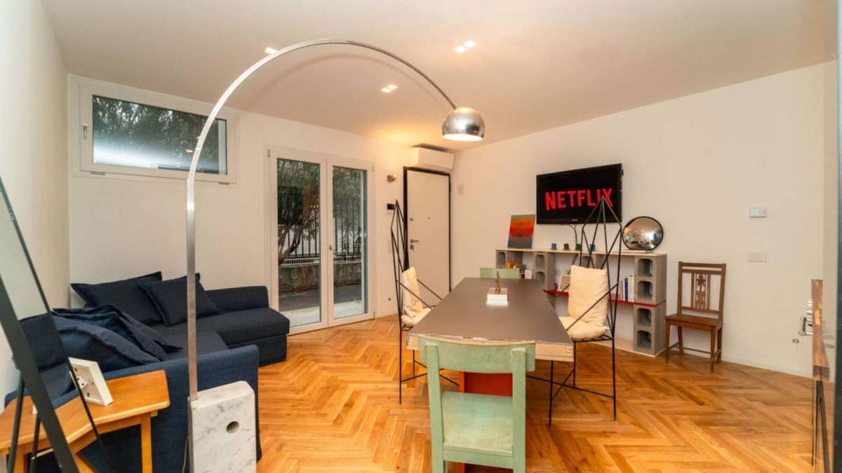Zona Solari Apartment | Nivola house | bilocale su tre livelli e terrazzo