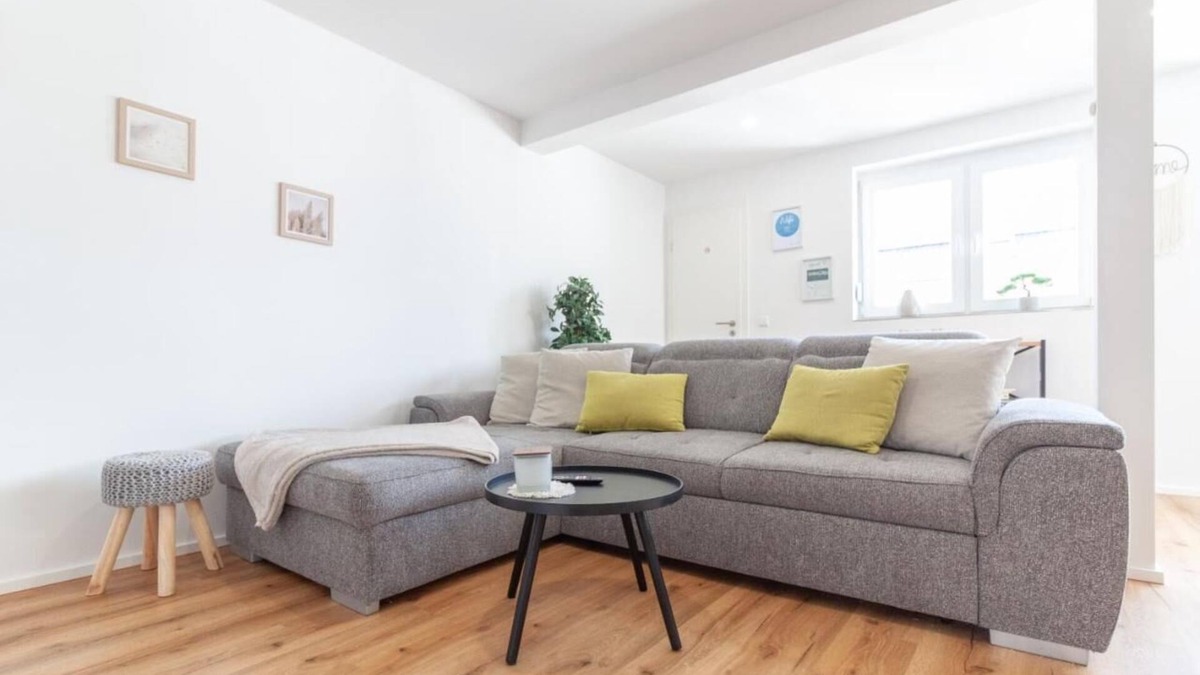 Beuren Apartment | nJoy! Relax & Sunny - Panorama Therme - Terrasse