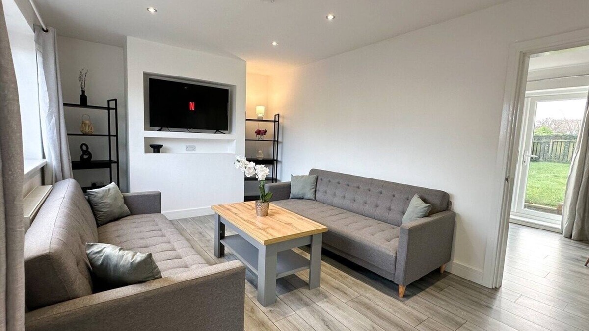 Hartlepool House | No. 25 by Blue Skies Stays
