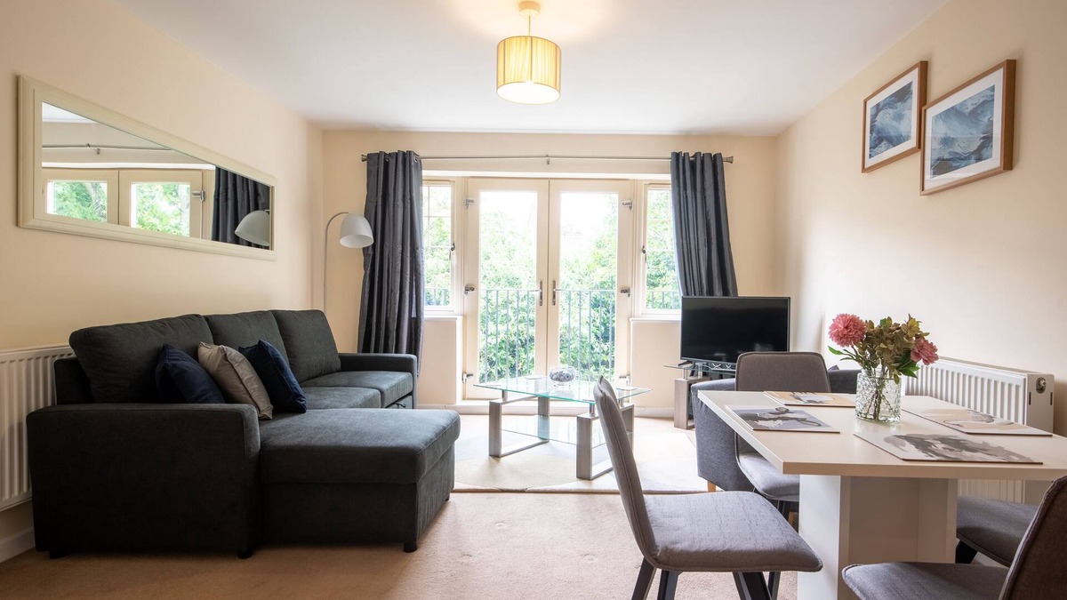Mansfield Apartment | No 6 Nursery Convent - Ground Floor Apartment - 2 Bedrooms - Sleeps 4