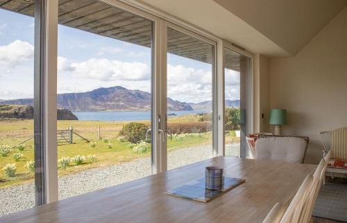Isle of Raasay House | No 6 Oscaig
