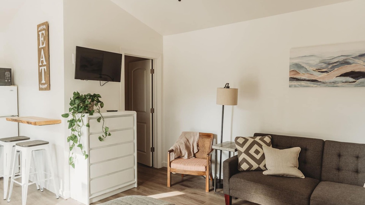 Shell Point Apartment | no longer available