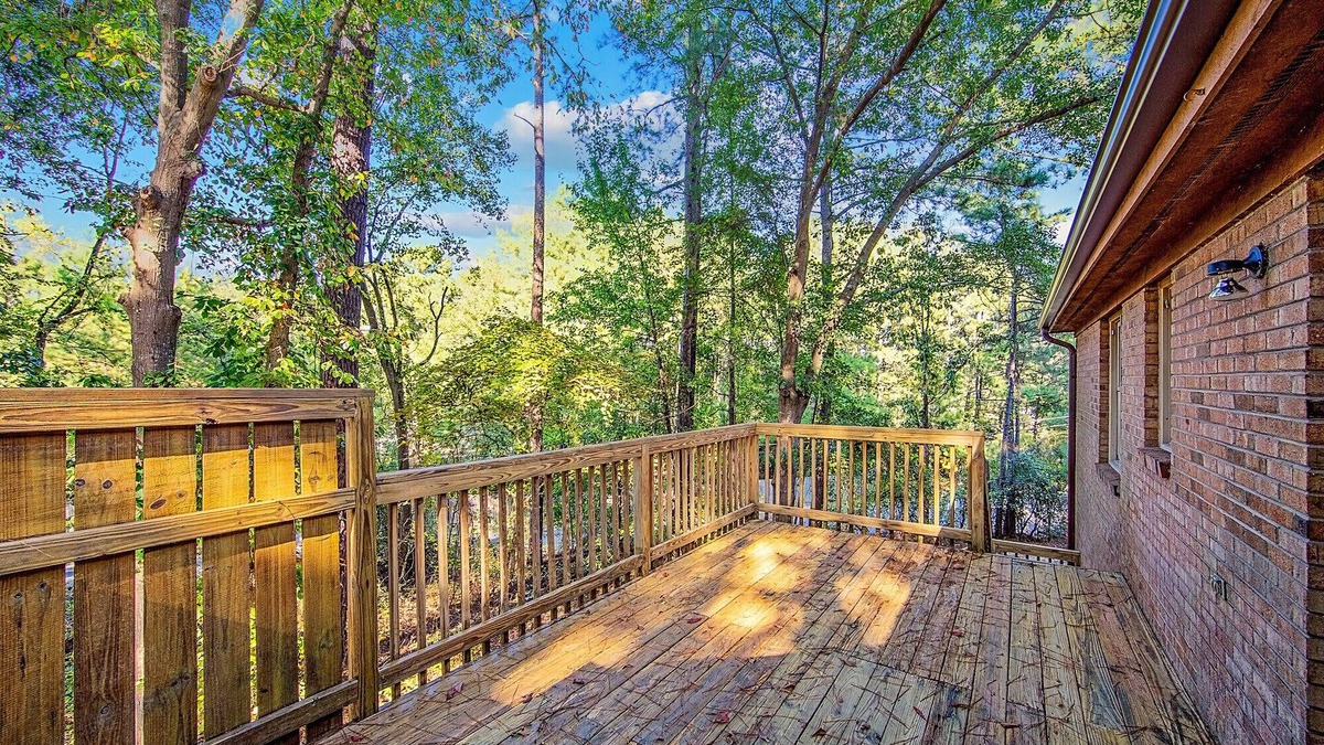 Fayetteville Apartment | No Place Like Homeplace! II