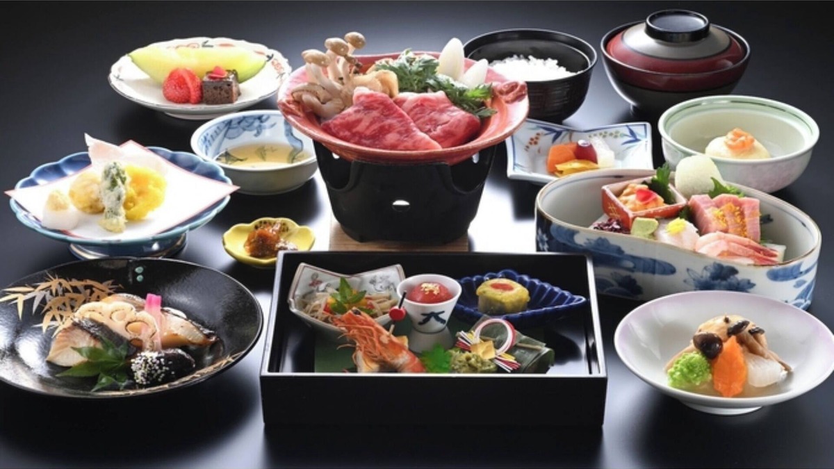 Kusatsu Onsen Hotel | No smokingKamiyashiki 2 meals included Kaiseki/Agatsuma Gunma