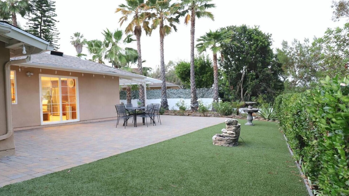 Laguna Niguel House | No Stairs, Backyard, EV Charger (Palmera Perch)