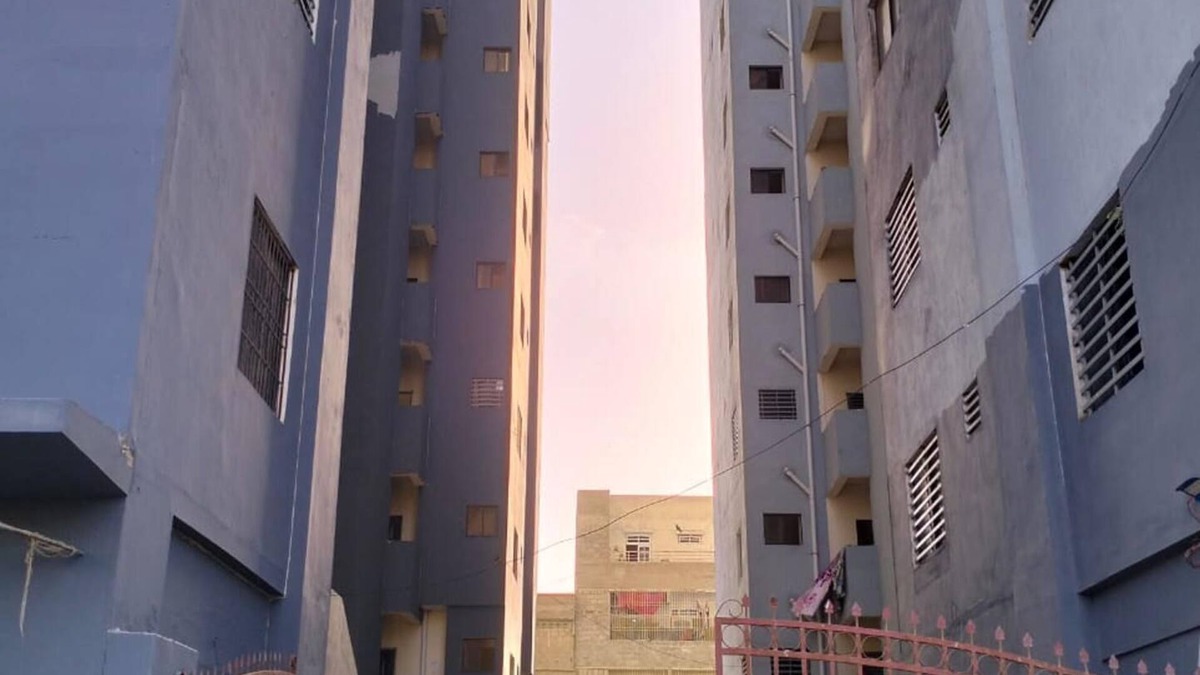Karachi Apartment | No Unmarried Couple- 1-bed Apartment in North Kara