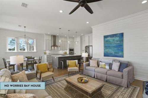 Josephine House | No Worries Bay House by Liquid Life