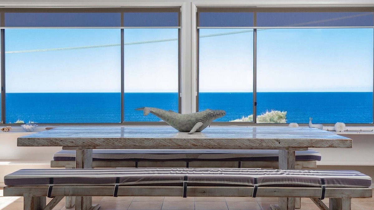 Forster House | Noah's 46 Cliff Road