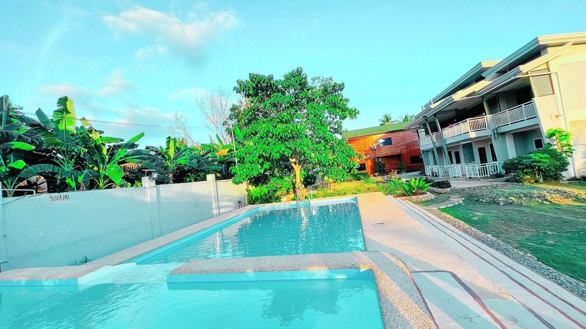 Dauis Hotel | Noah's Ark Hotel Powered by Cocotel