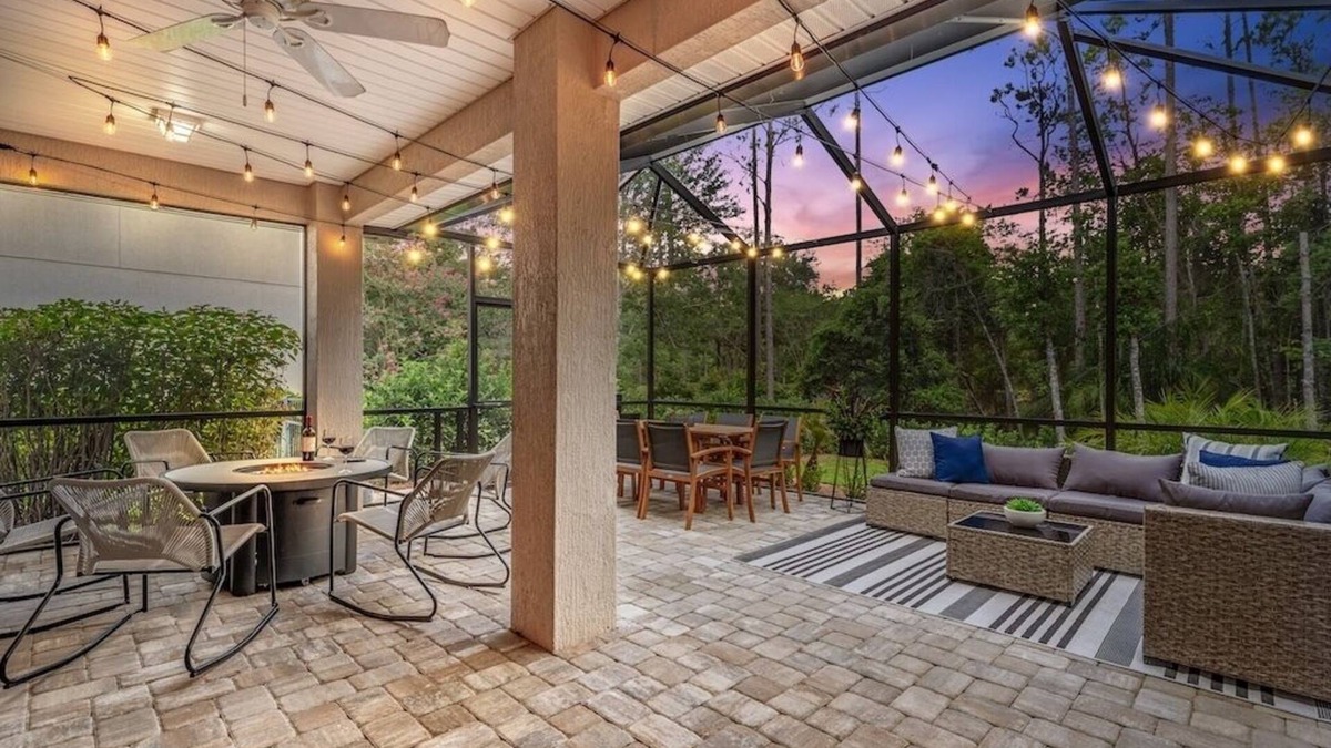 Ponte Vedra House | Noc Nest Family Retreat - Screened Lanai - Fire table - Outdoor BBQ - Game Room