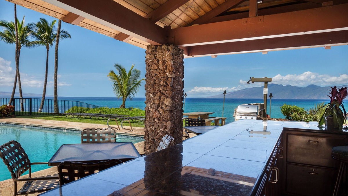 Kahana Condo | Noelani 304 3bdrm 2.5 Bath 3 Bedroom Condo by RedAwning