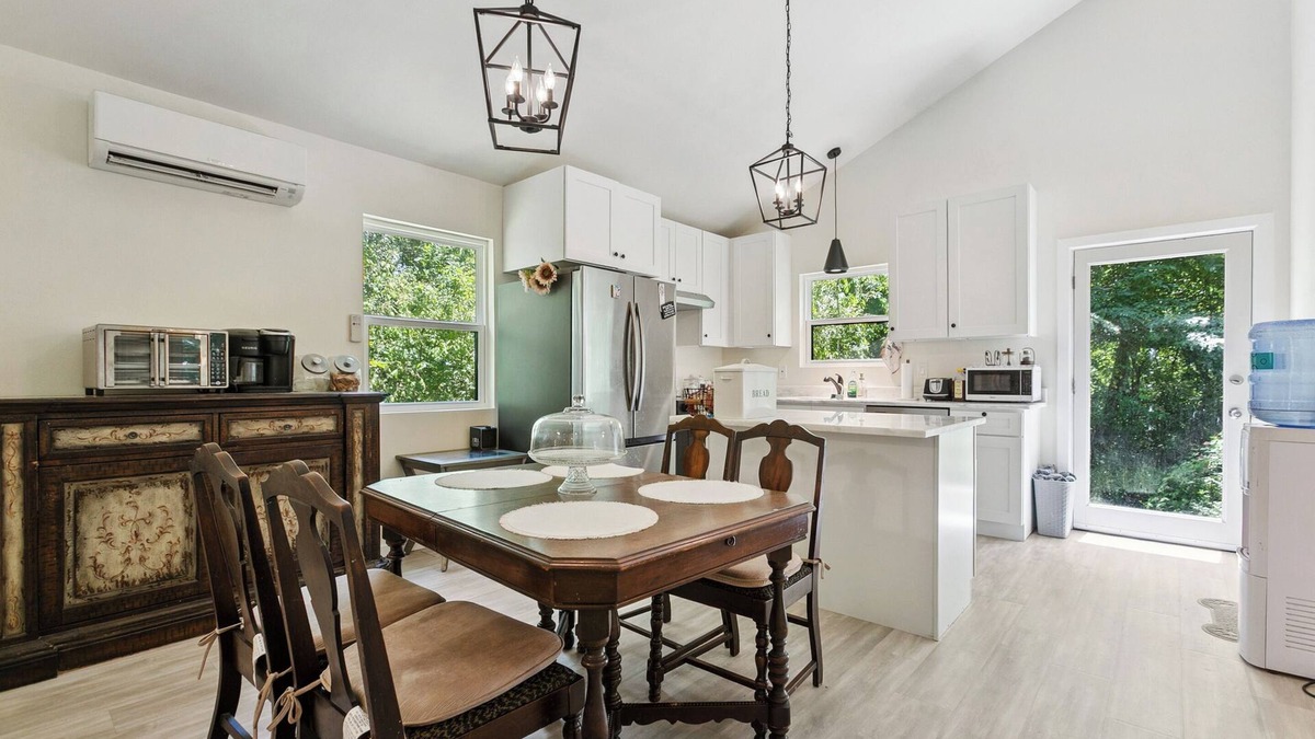 Terrytown House | Nola Swamp retreat on 10 acres