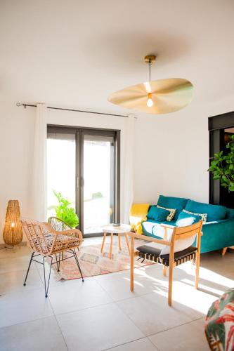 Carcassonne House | NoMad Home, avec 1 parking privé à 2 pas de La Cité Médiévale