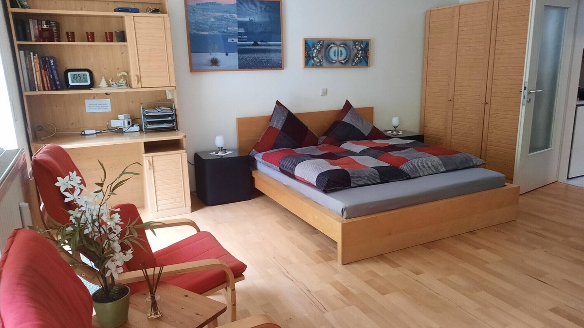 Suedvorstadt Apartment | Non-smoking vacation apartment with sunny garden terrace