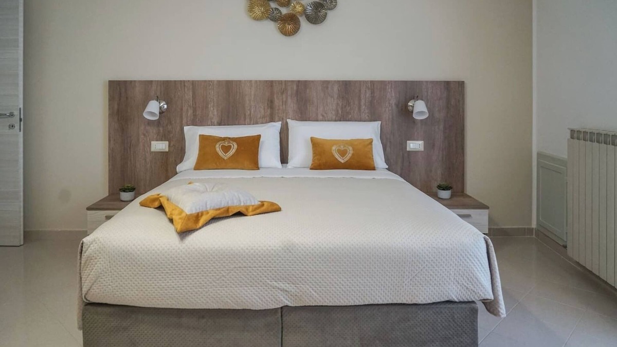 San Lazzaro House | Nonna Carmela Holiday House - Camera Matrimoniale con cucina Carmy